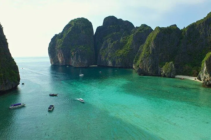 Krabi's Early Bird Phi Phi Adventure: Snorkel, Swim & Beat the Crowds!