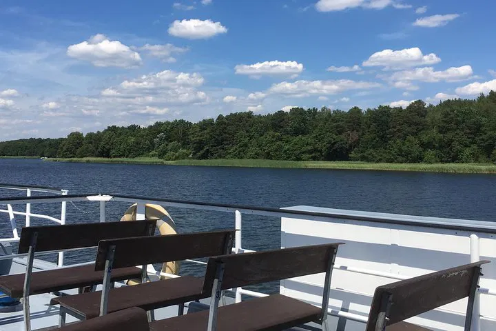 Escape to Bad Saarow: Lakeside Relaxation & Berlin Getaway