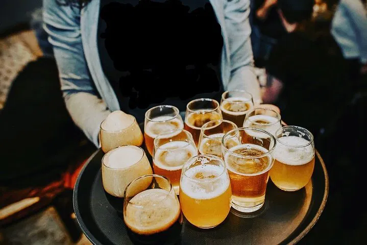 Indulge in Niagara: Luxury Winery, Distillery & Craft Beer Tour