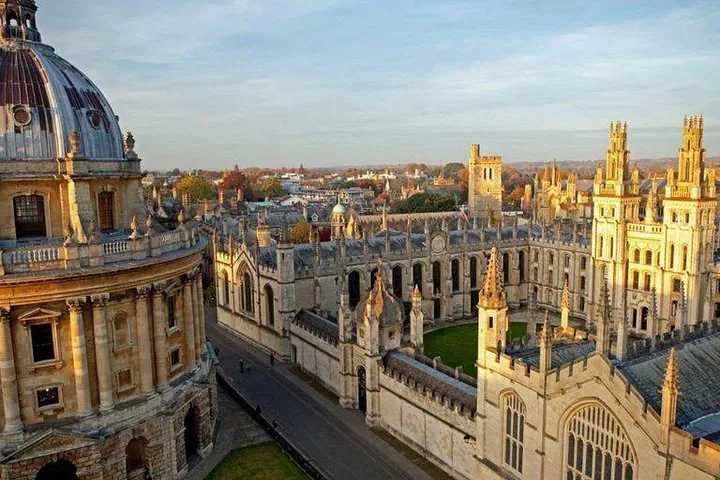 Unforgettable Cotswolds & Blenheim: Private Guided Tours from London