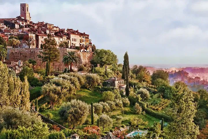 French Riviera: Private Guided Tour from Nice