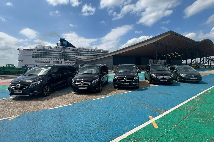 Stress-Free Southampton to Heathrow Transfer: Private & Punctual!
