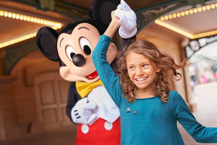 Disneyland Paris: Multi-Day Ticket - 2 Parks!