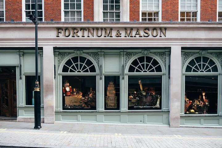 London's Cheesy Delights: A Walking Tour for Cheese Connoisseurs