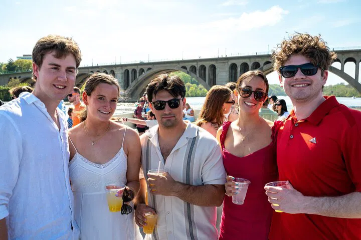 Potomac River Party Yacht: Cruise into DC's Charm!