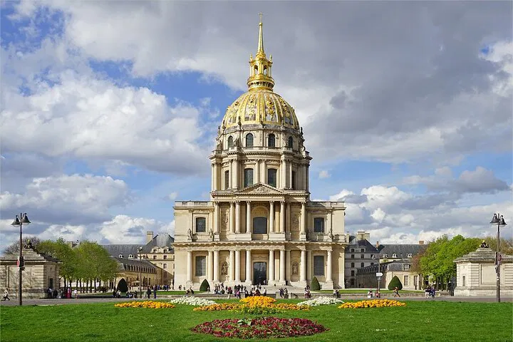 Unveiling Napoleon's Grandeur: A Private Les Invalides Journey