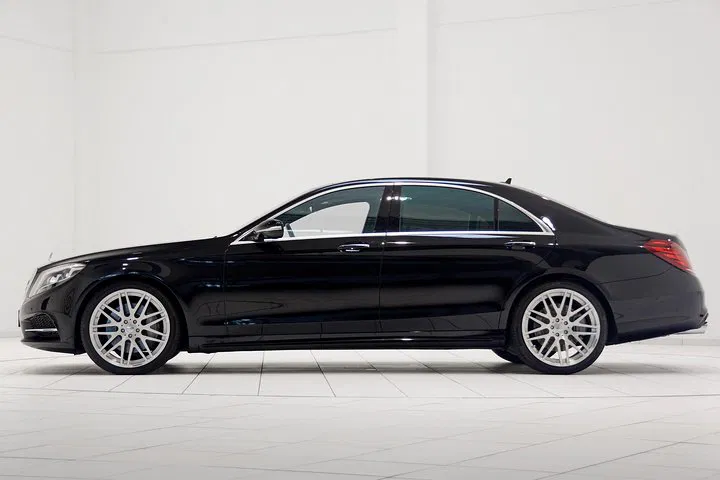 Arrive Like Royalty: Private Paris Airport Transfer