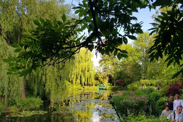 Exclusive Giverny Escape: Private Monet Gardens Tour
