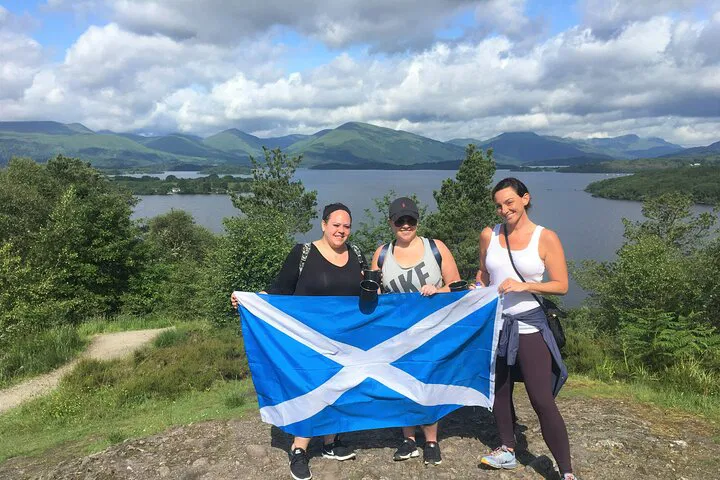 Edinburgh: Stirling Castle, Loch Lomond & Whisky Day Trip