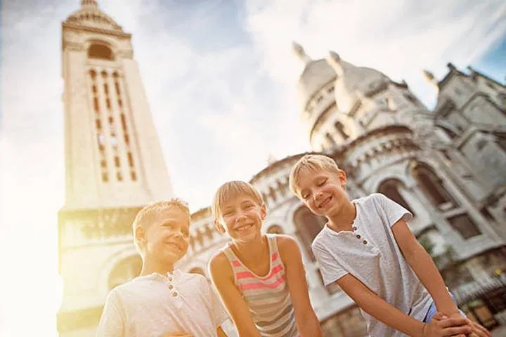 Paris Family Tour: Montmartre & Sacre Coeur!