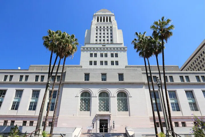 Unlock Downtown LA: Thrilling Scavenger Hunt Adventure!