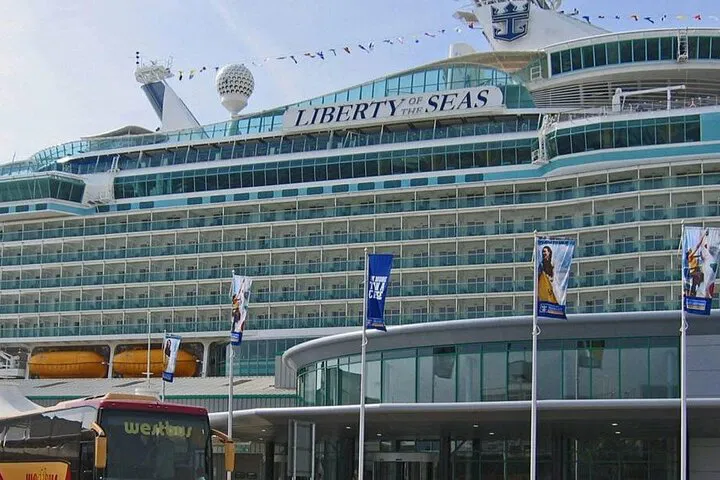 London to Southampton Port: Stress-Free Private Transfer