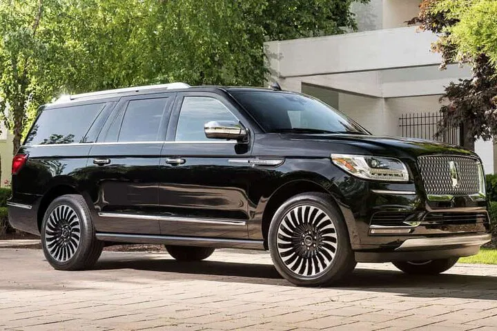 Stress-Free Niagara Arrival: Private Transfer from Buffalo Airport