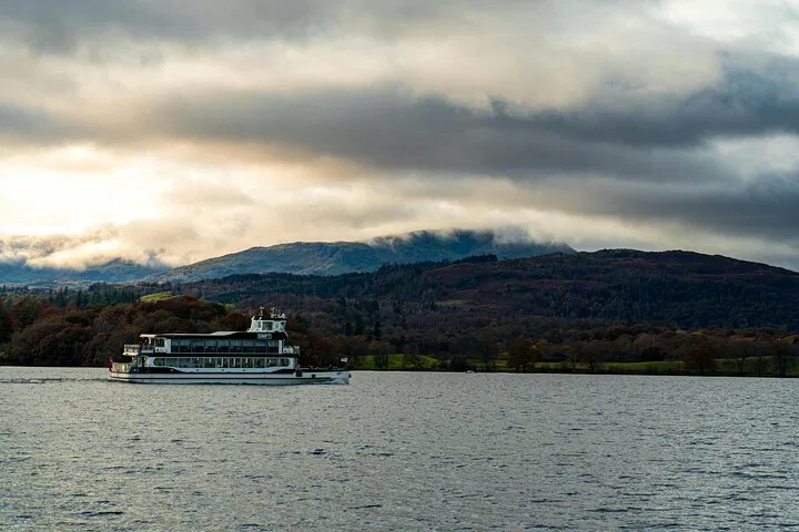 Unveiling Lake District: A Liverpool Day Trip to Windermere's Wonders