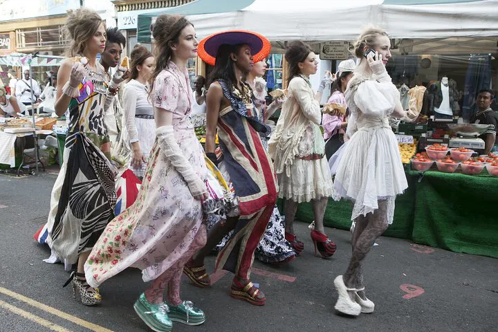 Unveiling London's Hidden Charms: A Private Tour of Markets, Street Art & Camden