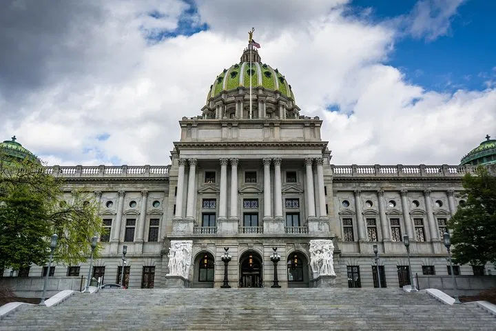 Harrisburg's Capitol Reflections: A Scavenger Hunt Adventure!
