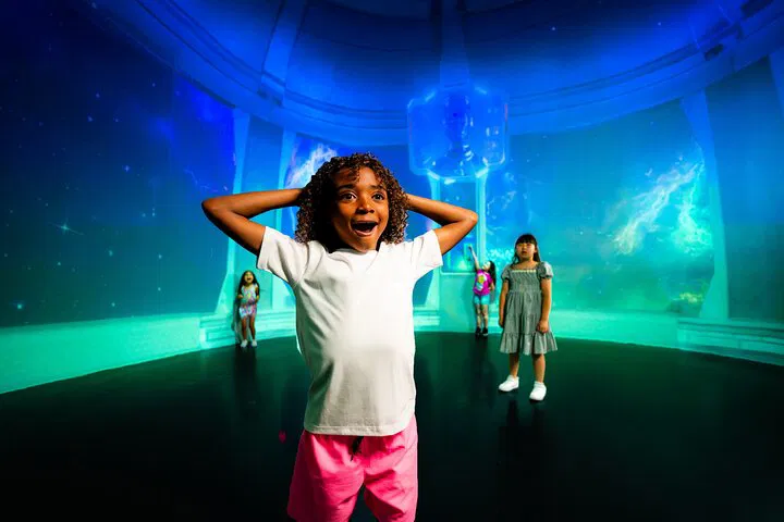 INTER Winterverse: An Intergalactic Art Adventure in NYC!