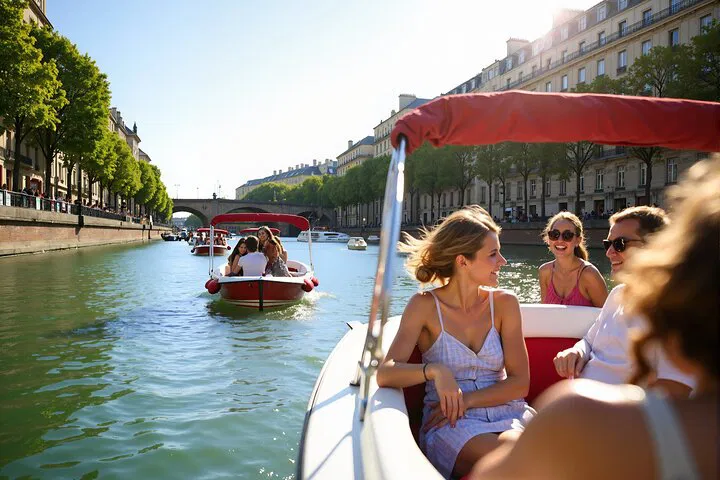 Captained Canal Saint-Martin: Paris Adventure Awaits!