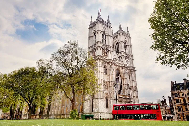Westminster & St Paul's: Flexible Entry & Audio Tour