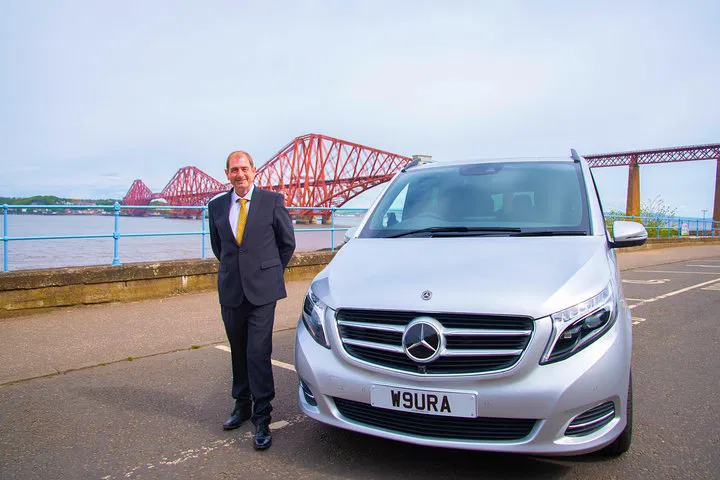 Stress-Free Luxury: Edinburgh to Stirling Private Chauffeur Transfer