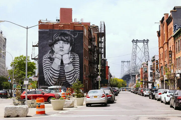 Uncover Brooklyn's Vibrant Murals: An Immersive Street Art Adventure