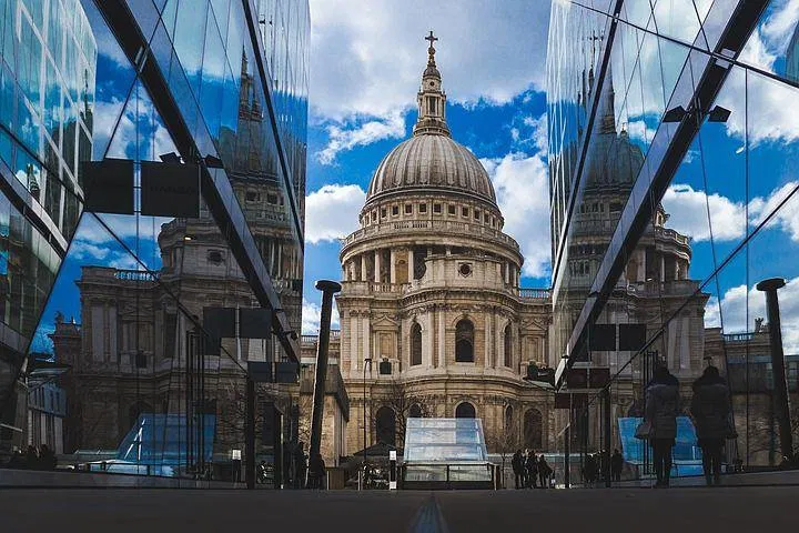 Discover London's Magic: A Personalized Private Day Tour