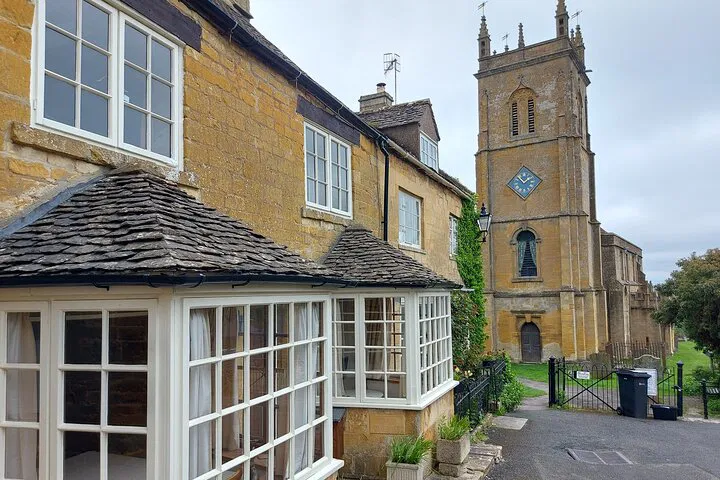 Cotswolds Private Tour: Explore Countryside from Oxford