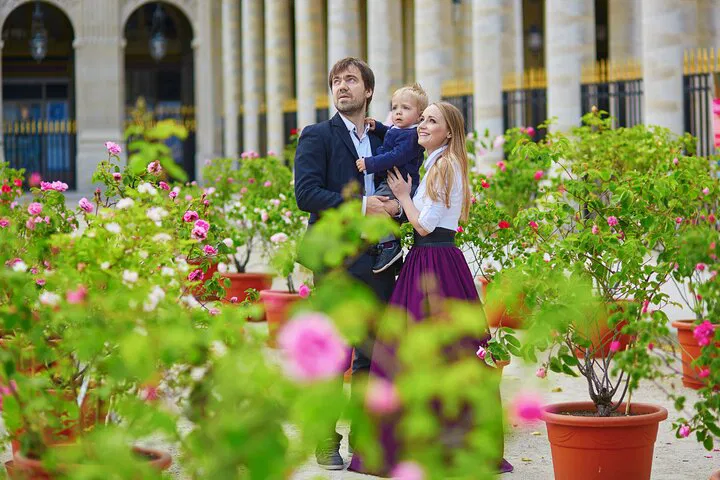 Capture Paris Charm: Louvre & Royal Gardens Private Photo Walk