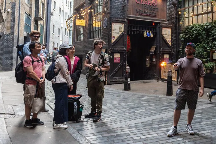 Unveiling London's Majesty: A Walk Through History & A Clink Prison Plunge