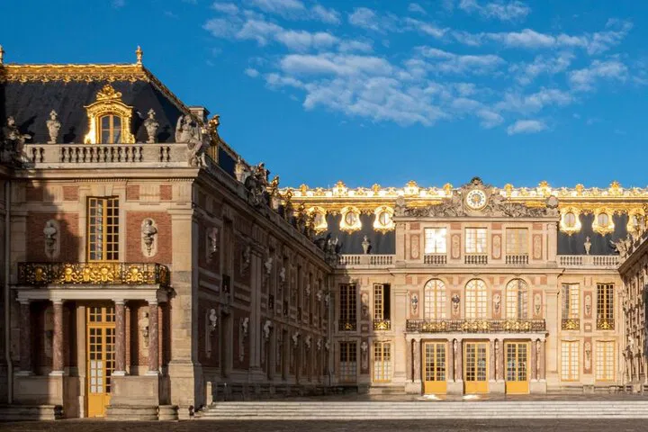 Versailles Palace: Skip the Line & Dive into History