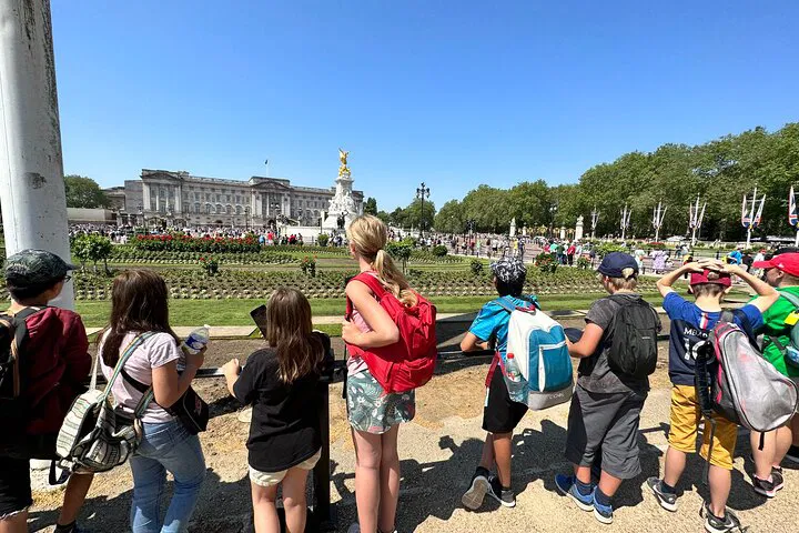 Royal London Kids Adventure: A Private Family Tour!