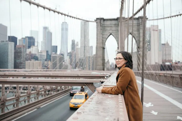 NYC Photo Magic: Capture Your Dream Vacation with a Local Pro!