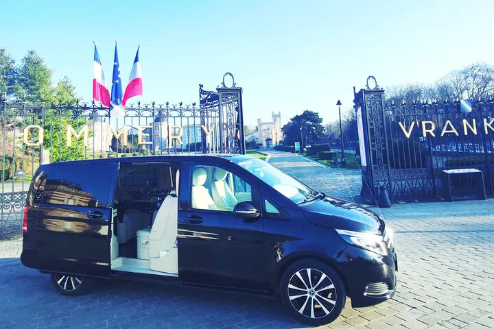 Champagne Dreams: Luxury Journey Through Reims' Vineyards