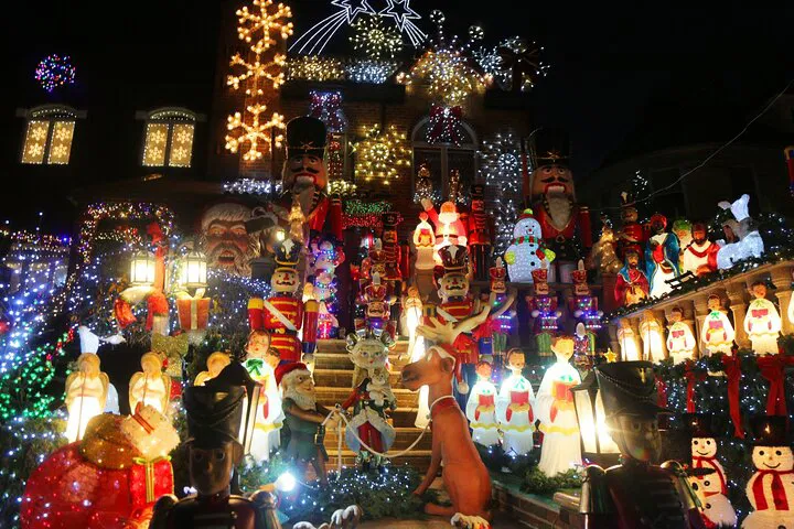 Dyker Heights Christmas Lights Tour from NYC