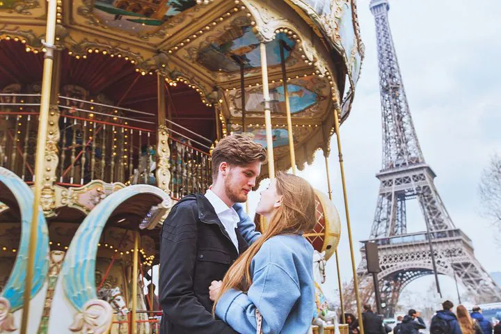 Parisian Dream: Eurostar Day Trip with Seine Cruise & Bus Tour