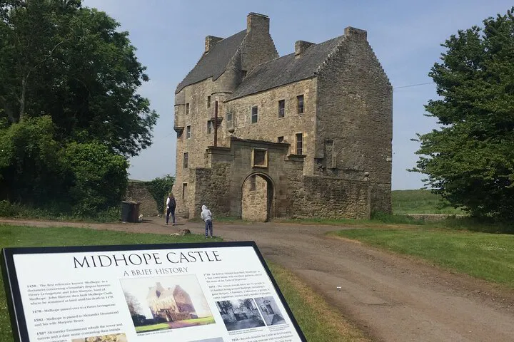 Step into 'Outlander': An Immersive Filming Location Tour from Edinburgh
