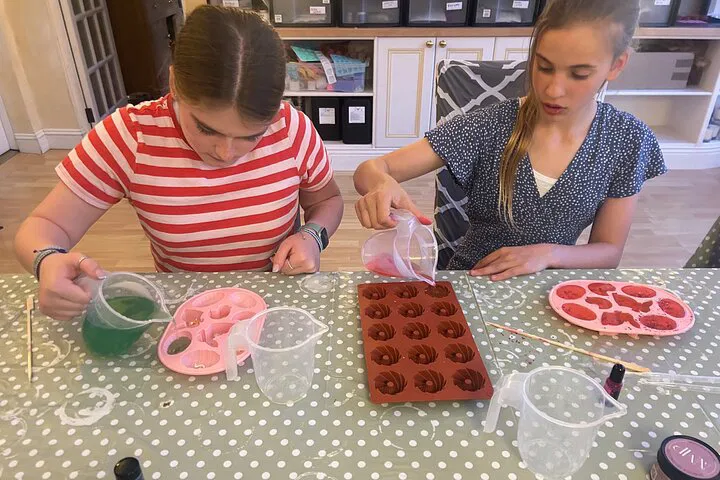 Attleborough Candle & Wax Melt Making Workshops