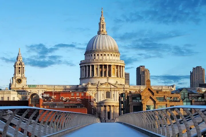 London's Best: Tower, Guard Change & Thames Cruise