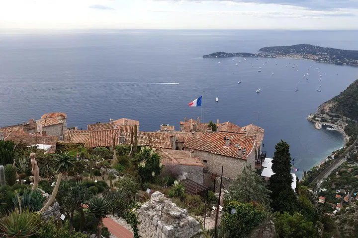Riviera Highlights: Private Cruise Excursion from Port