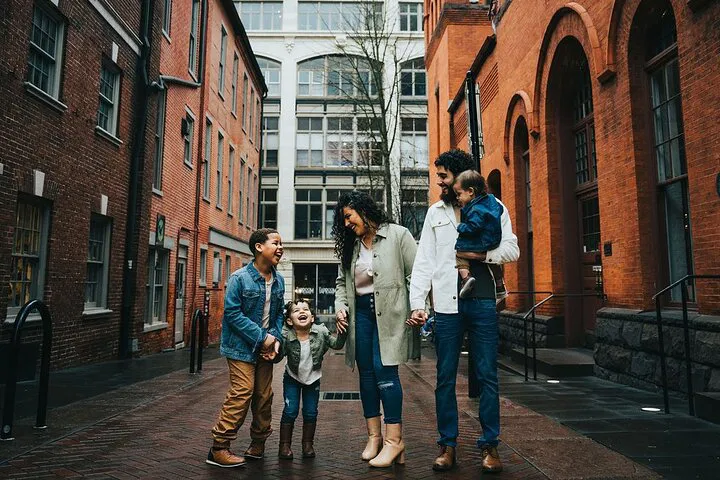 Capture Lancaster's Charm: A Historic Photo Shoot Adventure