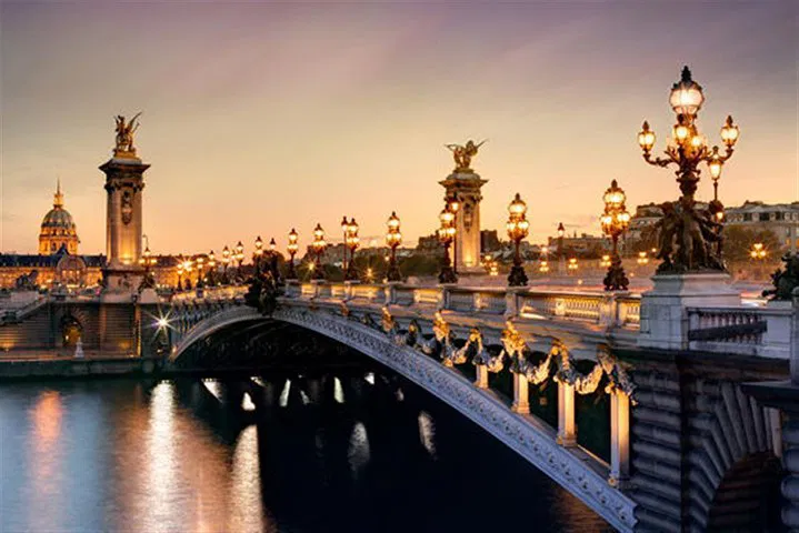 Paris: Customize Your Dream Private Experience!