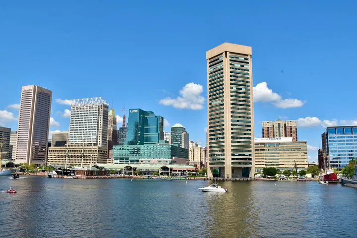 Baltimore Harbor Sightseeing Cruise: 1-Hour Tour