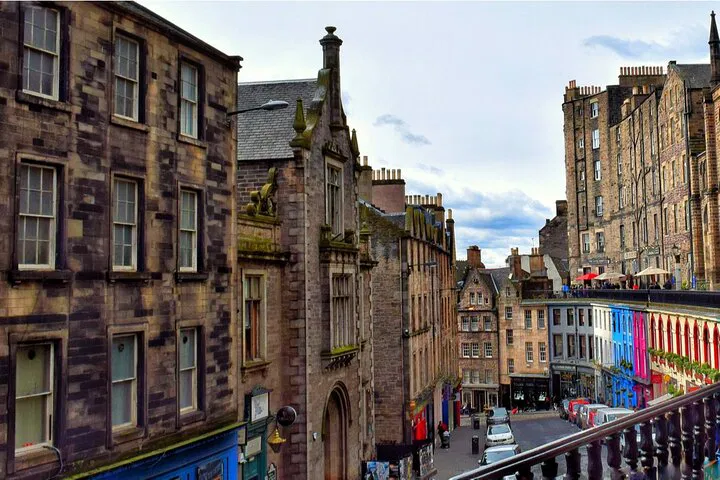 Unravel Edinburgh's Dark Past: A Gothic Quest Adventure!