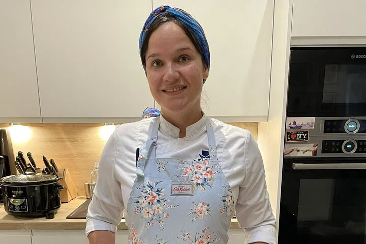 Paris Cooking Class: Hands-On Fun in Les Batignolles