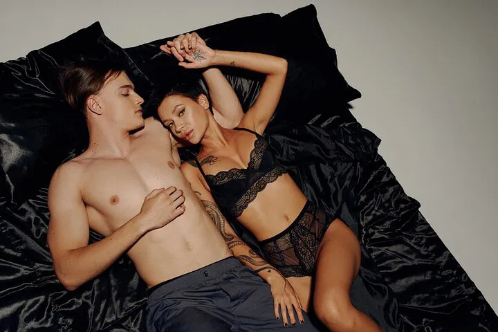 Parisian Boudoir: Unleash Your Sensual Side with a Vogue Photographer