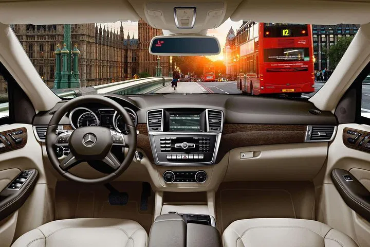 Stress-Free London Airport Transfer: Private Ride to Heathrow