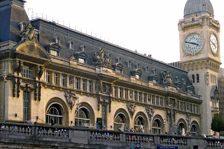 Echoes of the Past: Unforgettable Loire Valley Culinary & Historical Journey