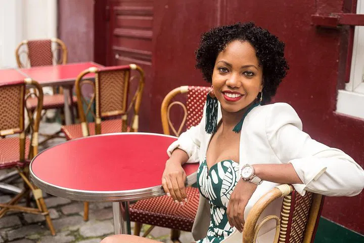 Parisian Photo Magic: Solo Traveler's Dream Shoot!
