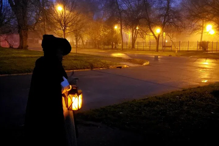 Oswego Ghost Tour: Walk Haunted History!