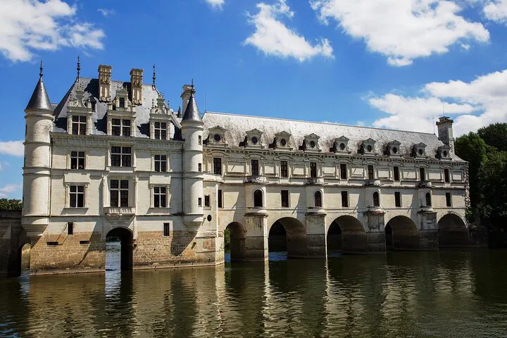 Loire Valley Châteaux: A Royal Private Day Trip from Paris